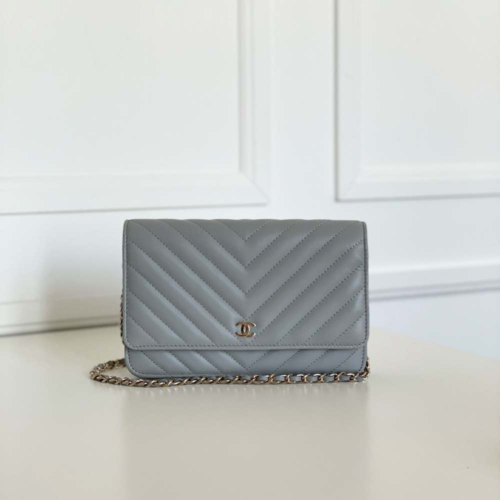 ❌SOLD❌Chanel Wallet On Chain - Picture 1 of 11
